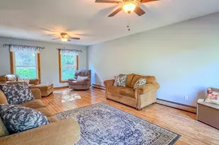 609 Gulf Rd, Northfield, MA 01360 - Photo 18