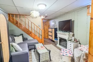 609 Gulf Rd, Northfield, MA 01360 - Photo 28