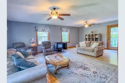 609 Gulf Road, Northfield, MA 01360 - Photo 14