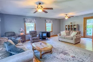 609 Gulf Rd, Northfield, MA 01360 - Photo 14