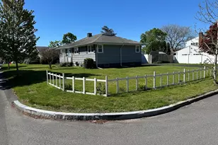 11 Westview, New Bedford, MA 02740 - Photo 1