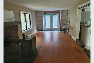 211 West St, Worthington, MA 01098 - Photo 10