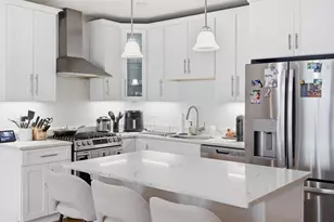 45 L St, Boston, MA 02127 - Photo 16