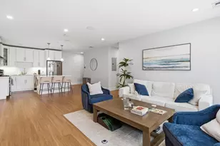45 L St, Boston, MA 02127 - Photo 4