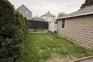 35-37 Springdale St, Malden, MA 02148 - Photo 24