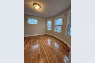 35-37 Springdale St #35, Malden, MA 02148 - Photo 4