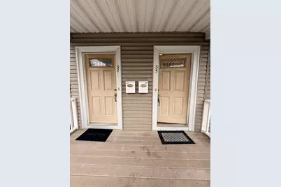35-37 Springdale St #35, Malden, MA 02148 - Photo 2