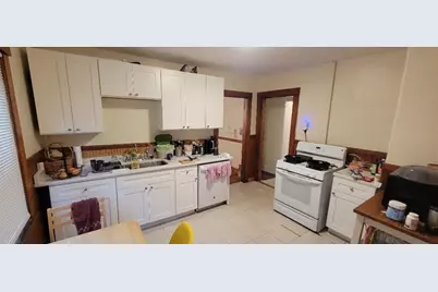 10-12 Brookway Rd #1, Boston, MA 02131 - Photo 6