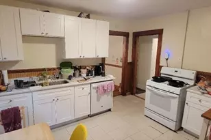 10-12 Brookway Rd, Boston, MA 02131 - Photo 6