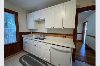 10-12 Brookway Rd #1, Boston, MA 02131 - Photo 4