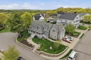 1 Twin Springs Dr, Saugus, MA 01906 - Photo 2