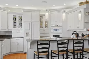 1 Twin Springs Dr, Saugus, MA 01906 - Photo 12