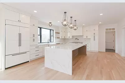 11 Ledge Hill Ln, Rehoboth, MA 02769 - Photo 2