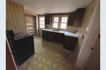 126 Lakehurst Ave, Weymouth, MA 02189 - Photo 10