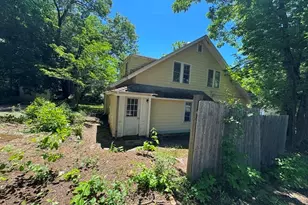 126 Lakehurst Ave, Weymouth, MA 02189 - Photo 2