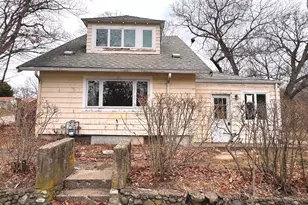 126 Lakehurst Ave, Weymouth, MA 02189 - Photo 1