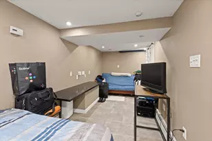 42 Freeman Ave, Everett, MA 02149 - Photo 30
