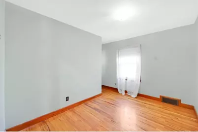 95 Kingsley St, Springfield, MA 01104 - Photo 18