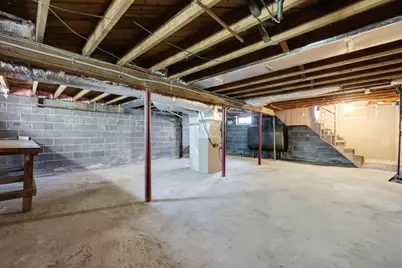 95 Kingsley St, Springfield, MA 01104 - Photo 24