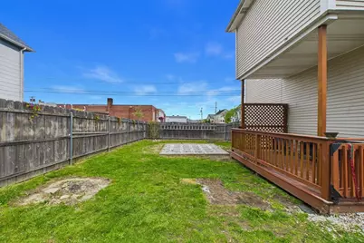 672 Kempton St, New Bedford, MA 02740 - Photo 18