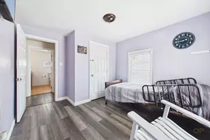 672 Kempton St, New Bedford, MA 02740 - Photo 12