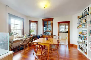 8 Douglas Ave, Somerville, MA 02145 - Photo 8