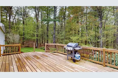 8 Lynnwood Dr, Rutland, MA 01543 - Photo 8