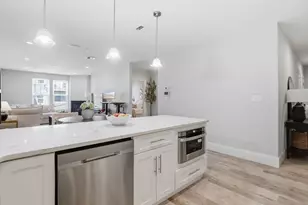 45 L St, Boston, MA 02127 - Photo 8
