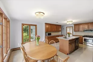 53 Magaletta Dr, Westwood, MA 02090 - Photo 16