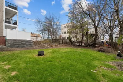 674 Saratoga #B, Boston, MA 02128 - Photo 16