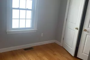 68 Shawmut St, Revere, MA 02151 - Photo 10