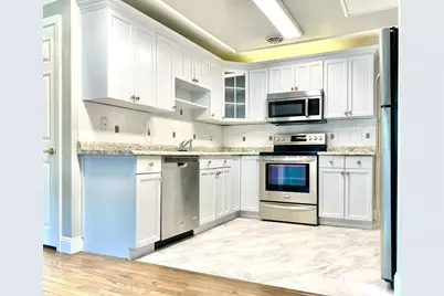 62 Carey Ave #7, Watertown, MA 02472 - Photo 1