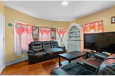 82-84 Webster St, Pawtucket, RI 02861 - Photo 16