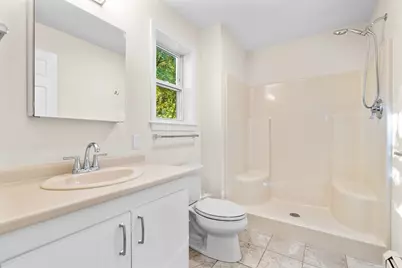 181 Pilgrim Rd #2, Haverhill, MA 01832 - Photo 12