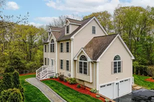 21 Colonial Farm Rd, Haverhill, MA 01832 - Photo 1