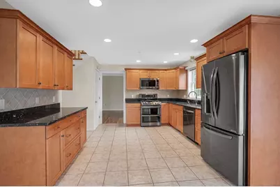 21 Colonial Farm Rd, Haverhill, MA 01832 - Photo 10