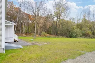 513 Mendon Rd, Attleboro, MA 02703 - Photo 14
