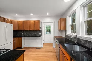86 Webster St, Newton, MA 02465 - Photo 12