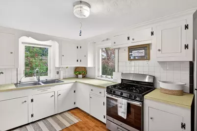 5 Pleasant St #Unit A, Dennis, MA 02639 - Photo 10