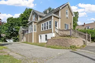 11 Wayne St, Worcester, MA 01603 - Photo 2