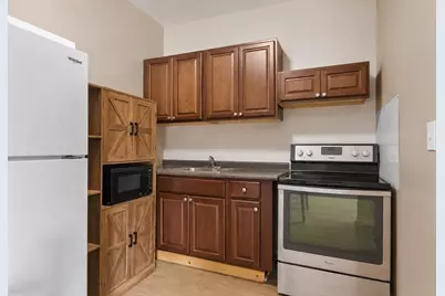 11 Wayne St, Worcester, MA 01603 - Photo 28