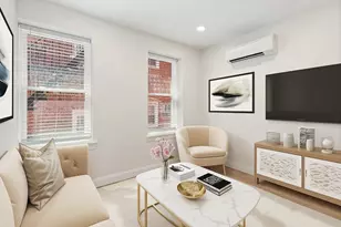 19 Bartlett Pl, Boston, MA 02113 - Photo 1
