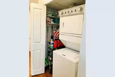 150 L St #2, Boston, MA 02127 - Photo 8