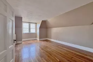 587 Haverhill St, Lawrence, MA 01841 - Photo 4