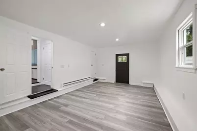 376 Hermitage Dr, Springfield, MA 01129 - Photo 28