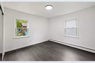 376 Hermitage Dr, Springfield, MA 01129 - Photo 20