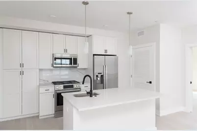 425 Border St #201, Boston, MA 02128 - Photo 18