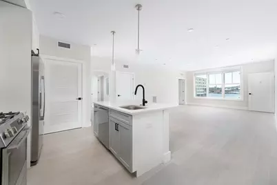 425 Border St #201, Boston, MA 02128 - Photo 4