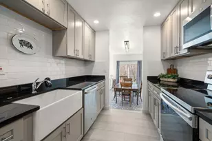 23 Highfield Rd, Charlton, MA 01507 - Photo 6