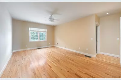 597 Main St #B6, Stoneham, MA 02180 - Photo 14